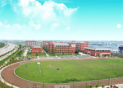 学校全景图.jpg