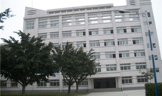 四川化工高级技工学校