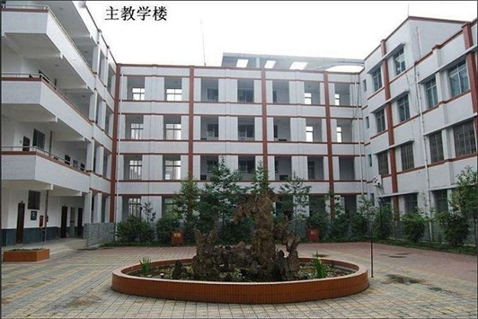 成都市恒辉技工学校环境