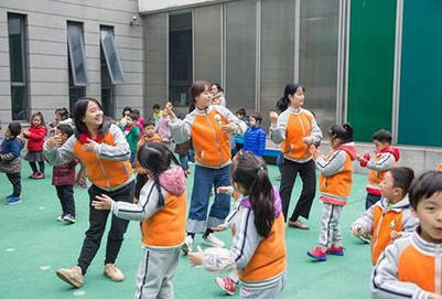 成都师范幼师学校住宿与管理如何