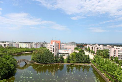 成都大学