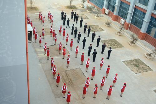 重庆女生读民航商务专业怎么样