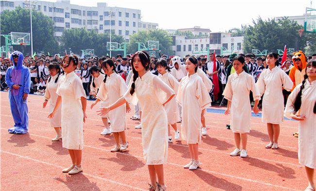 晋江职业中专学校蔡建文科学楼