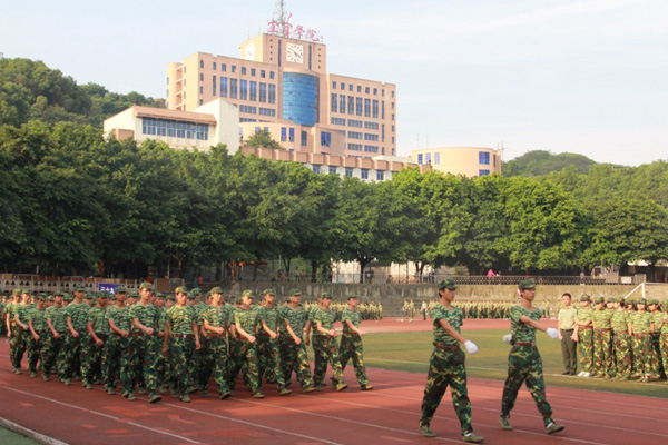 职业学校招生