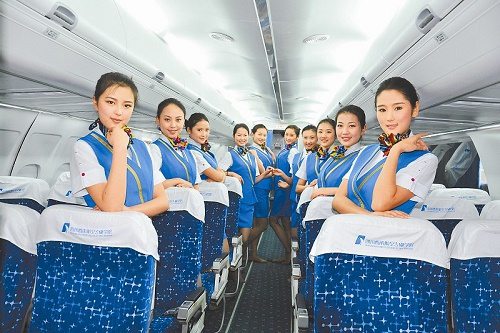 重庆航空学校的空中乘专务业的优势是什么？